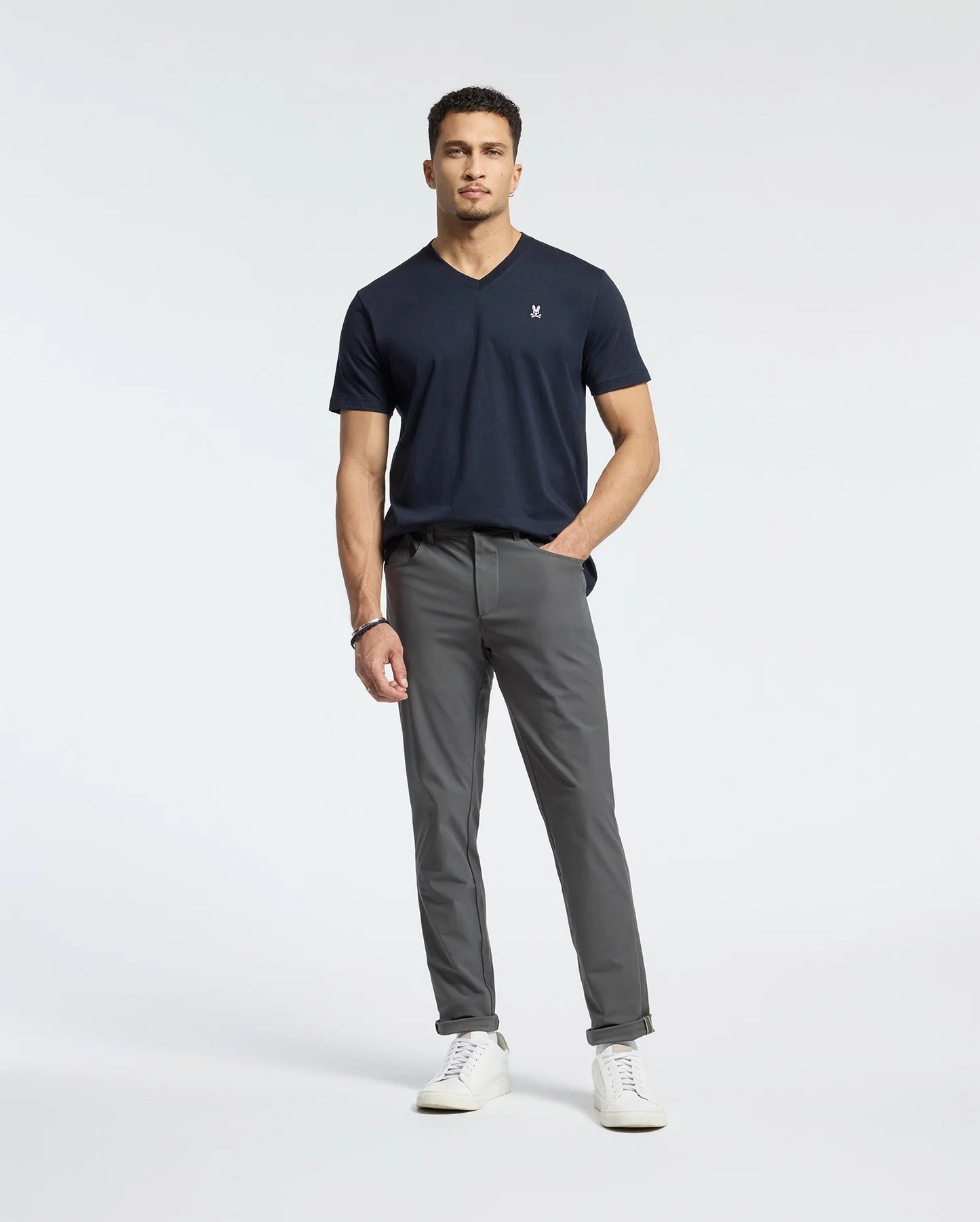 MENS CLASSIC V NECK TEE - B6U100ARPC