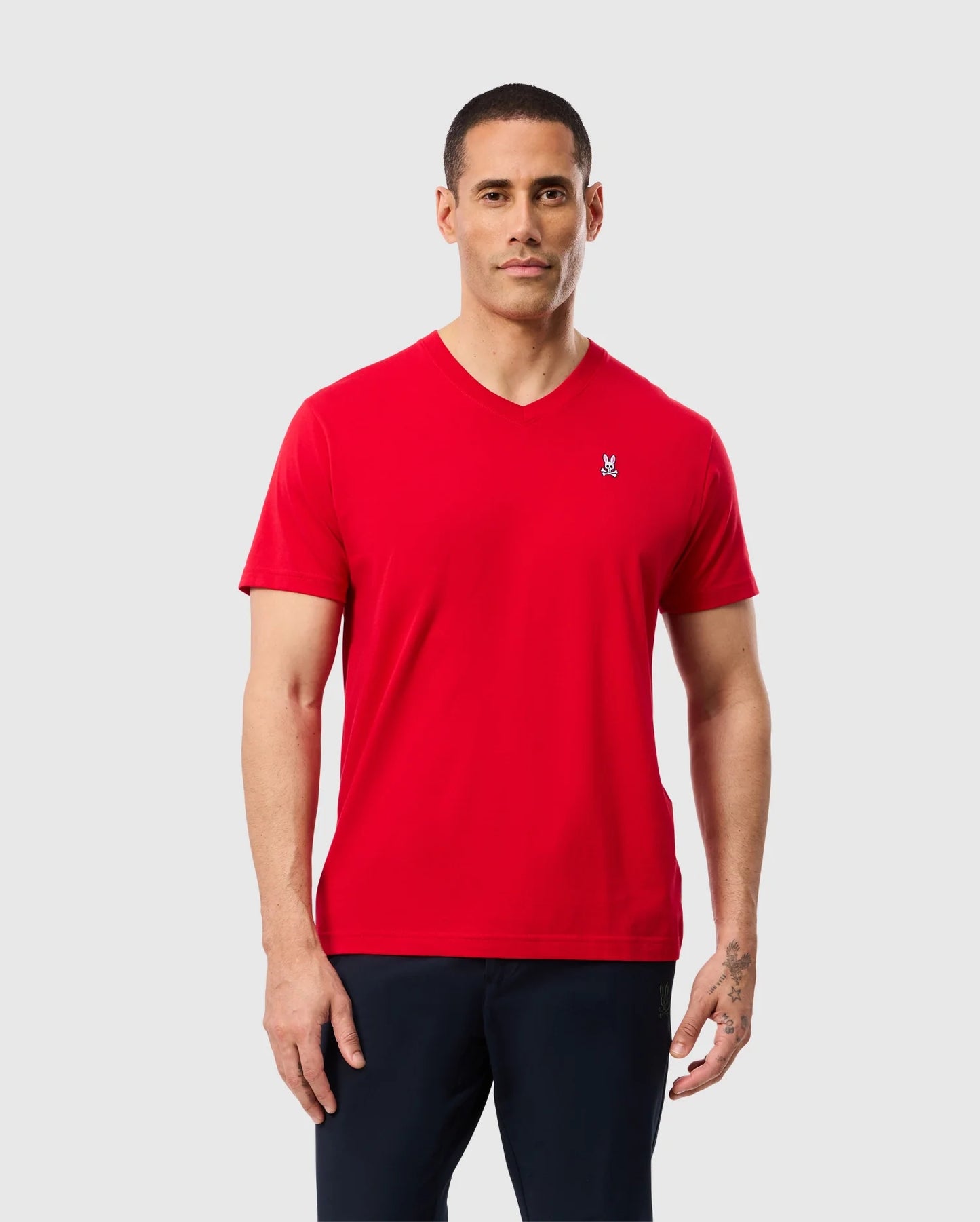MENS CLASSIC V NECK TEE - B6U100CRPC