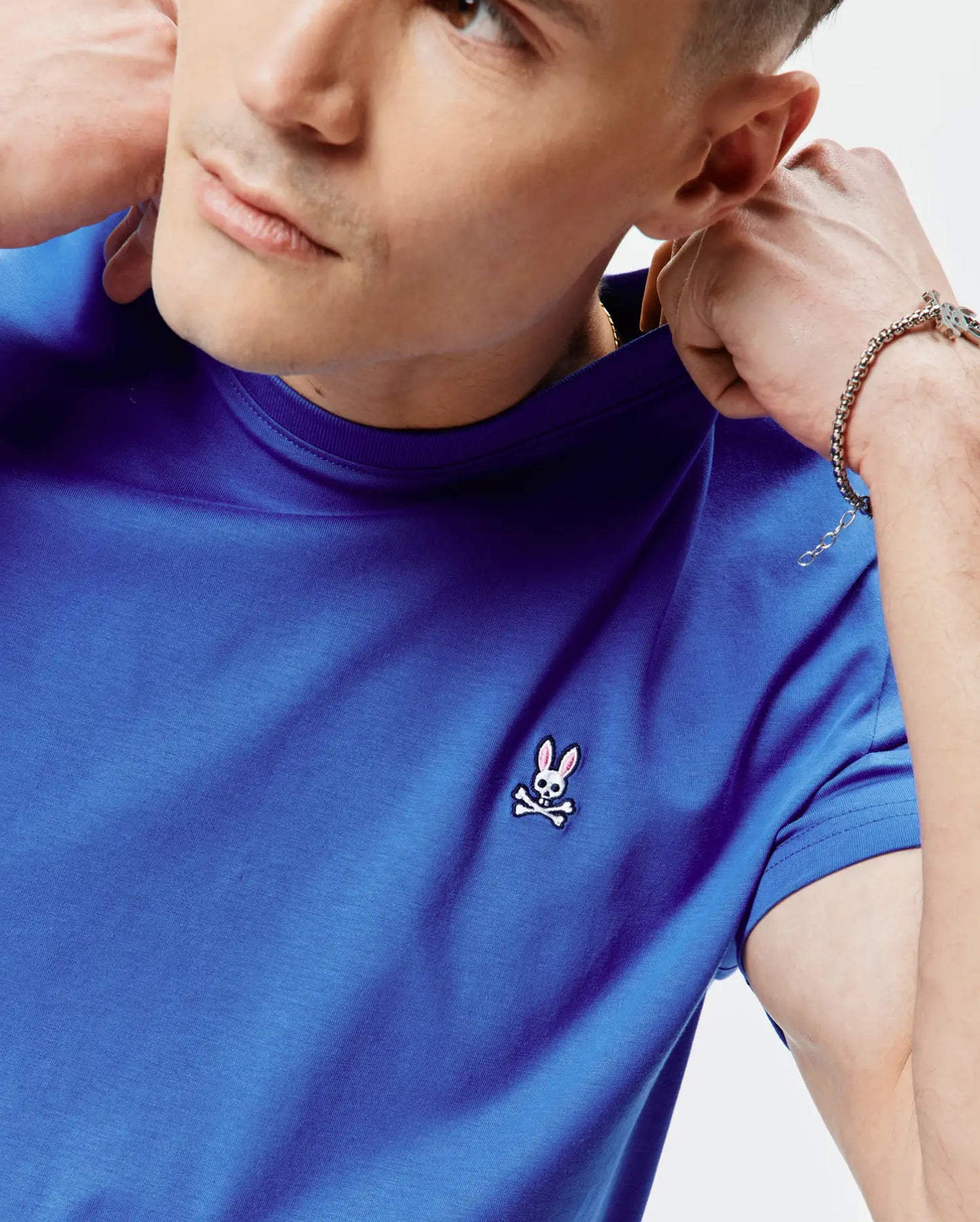 MENS CLASSIC CREW NECK TEE - B6U014F200