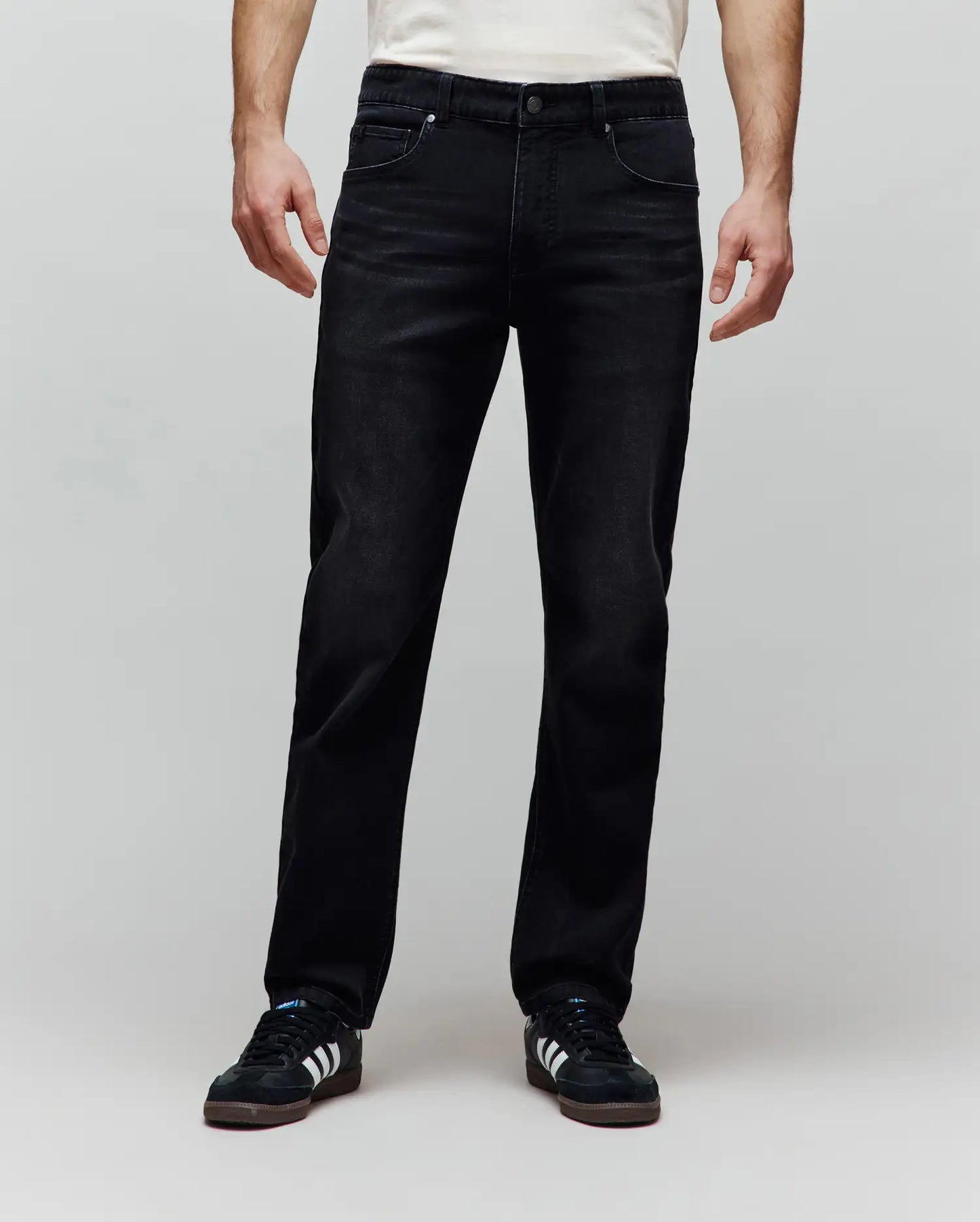 MENS ACE KNIT STRAIGHT LEG DENIM PANT 32 L - MB0600035