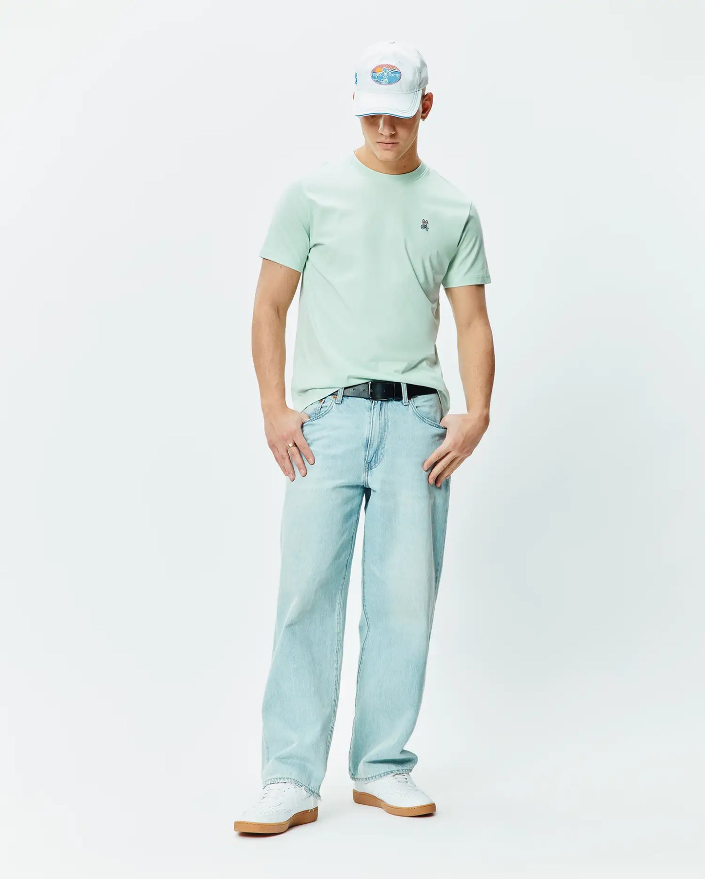 MENS CLASSIC CREW NECK TEE - B6U014F200