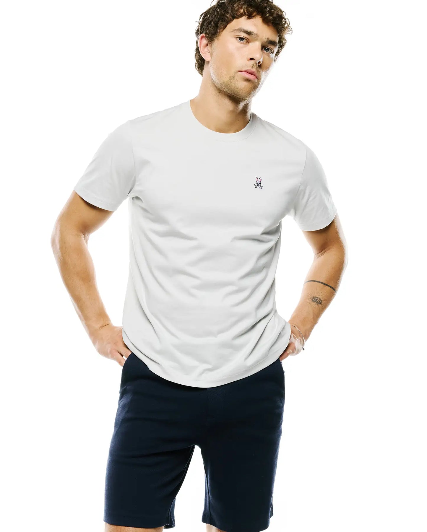 MENS CLASSIC CREW NECK TEE - B6U014F200