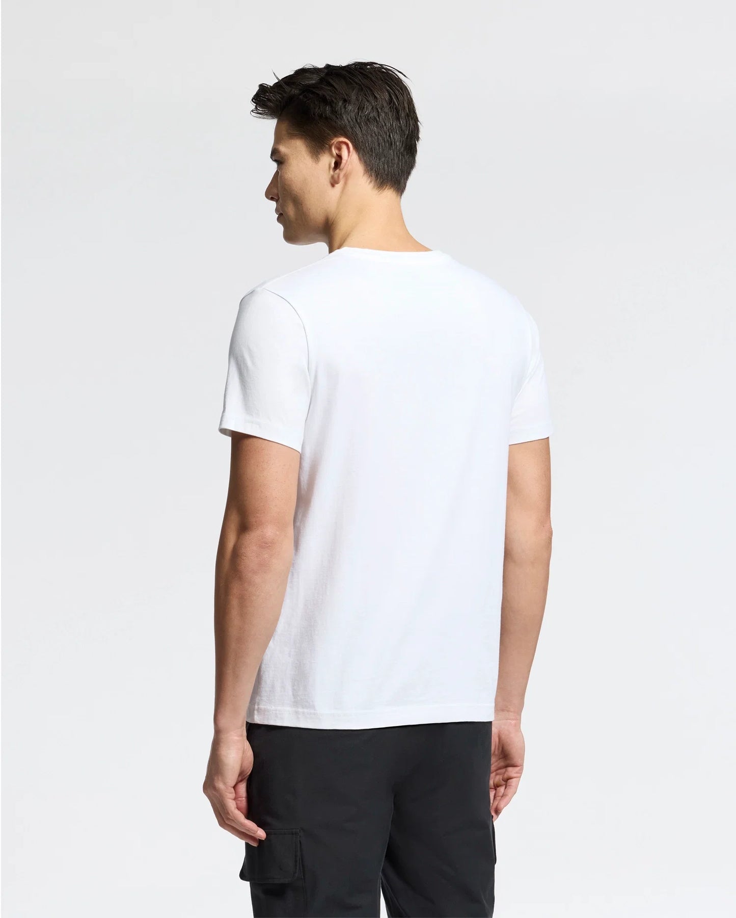 MENS CLASSIC V NECK TEE - B6U100ARPC