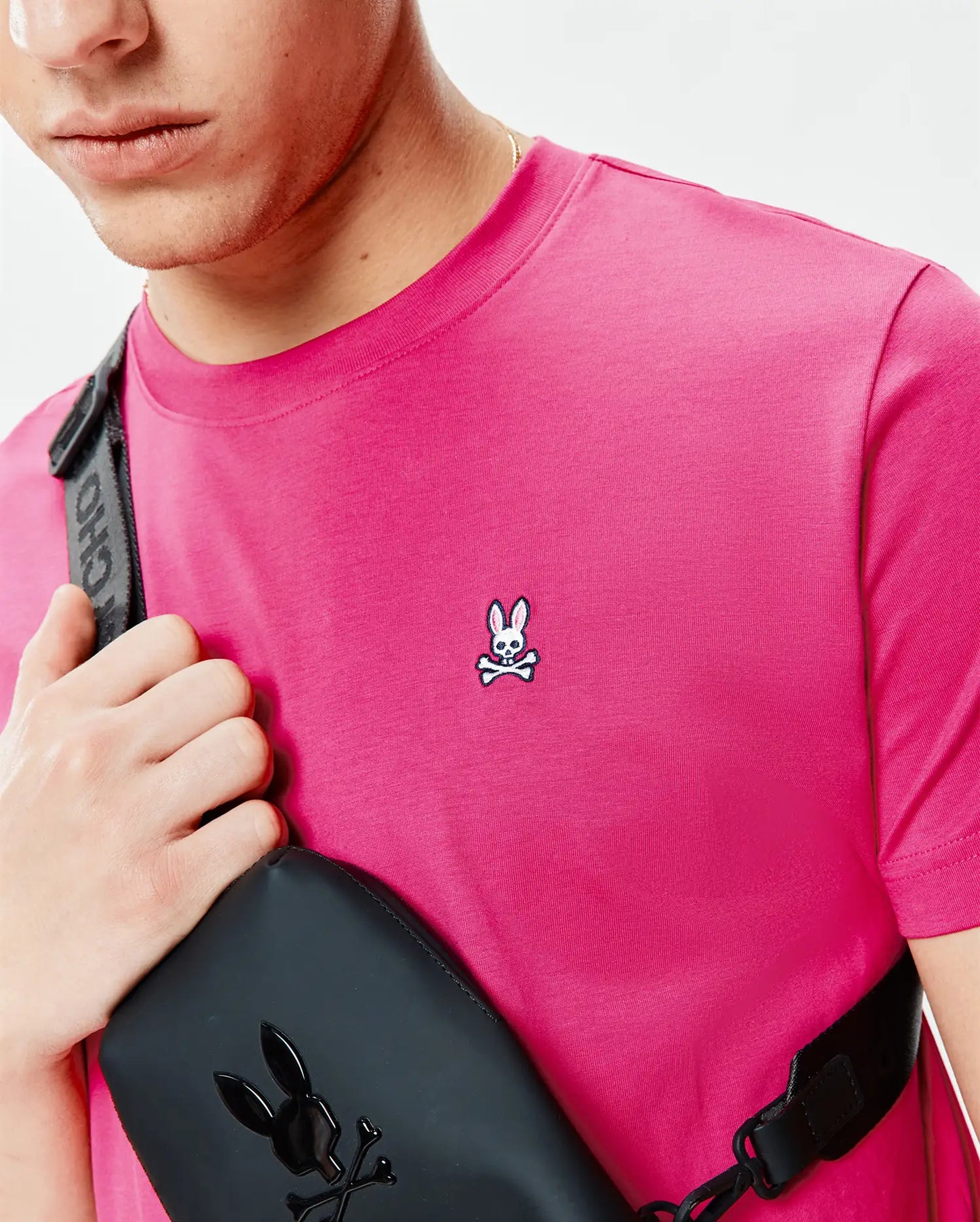MENS CLASSIC CREW NECK TEE - B6U014F200